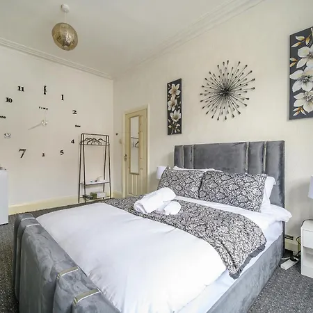 Re15Cf - Comfortable Shared Bedroom In Beeston Gasthof Leeds (West Yorkshire)