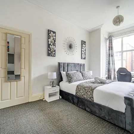 -re15cfa- For Relaxed And Cosy With Free Parking * 利兹